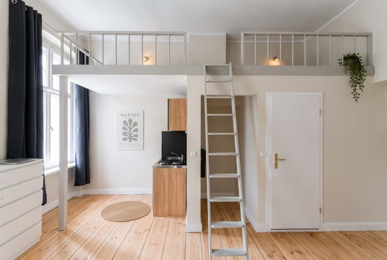 Leibnizstraße Charlottenburg Studio in Berlin 33