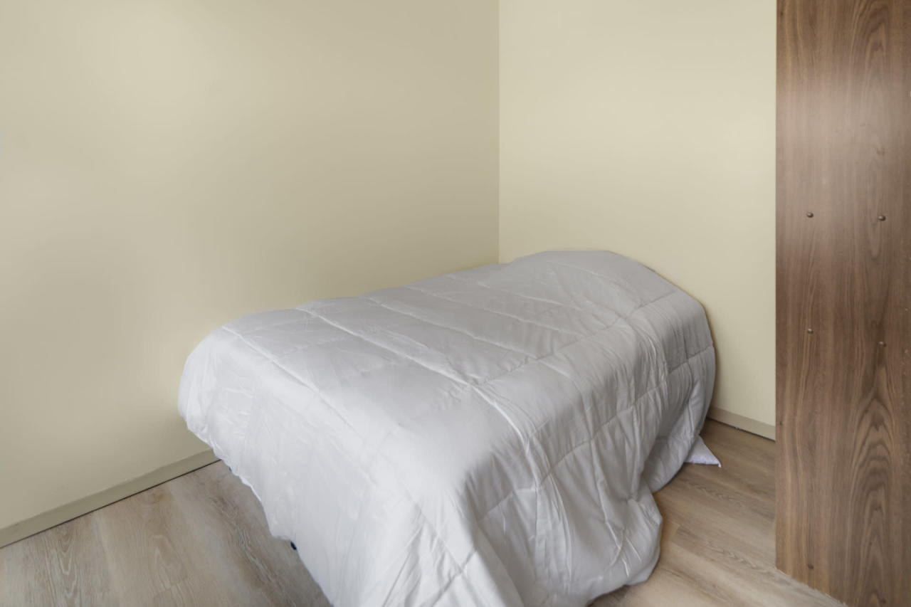Bedroom 1 in Ithaca 141