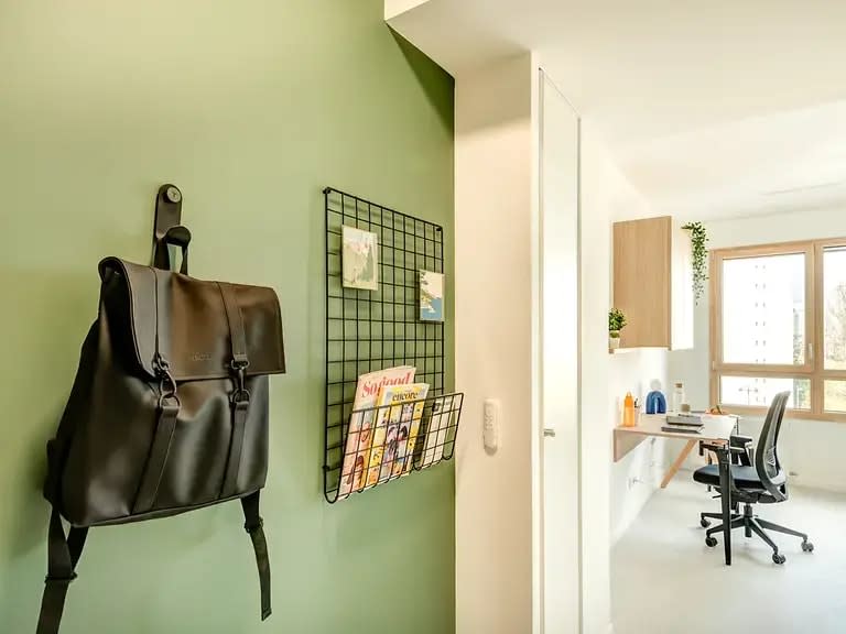 Studio in Paris 18