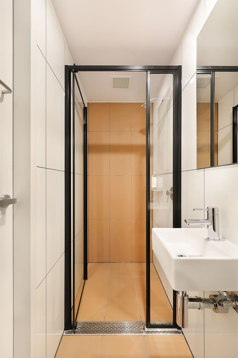 Premium Studio Apartment in Melbourne 11