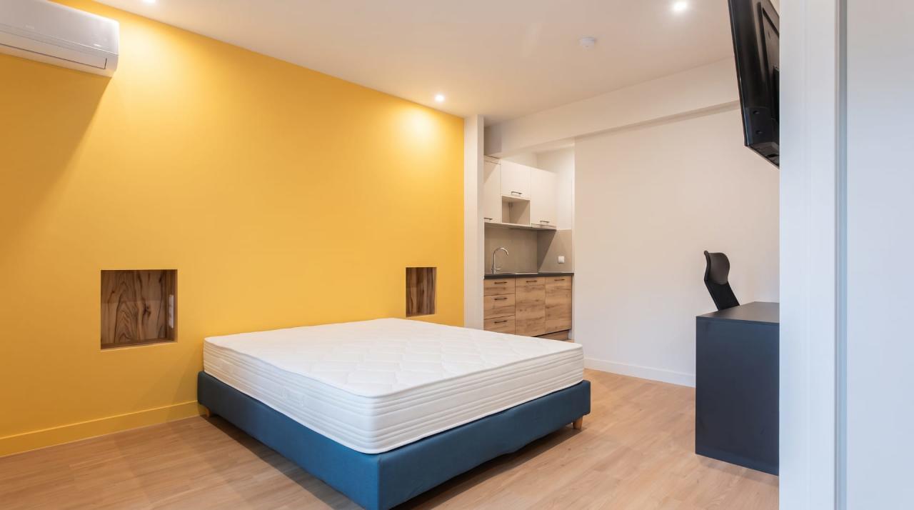 Suites in Athina 12