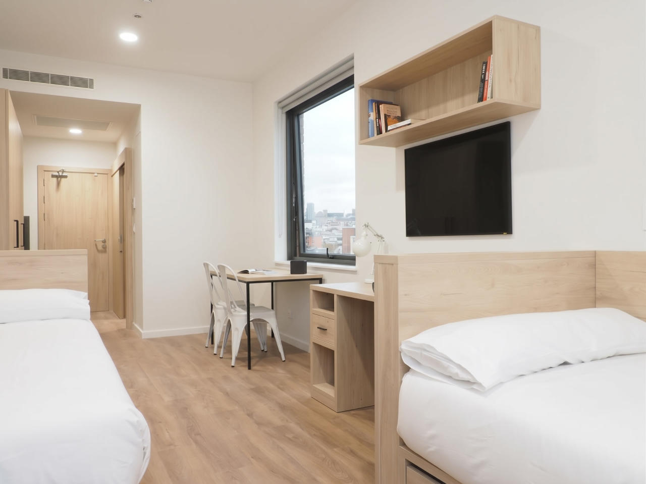 Single Extra in Madrid 8