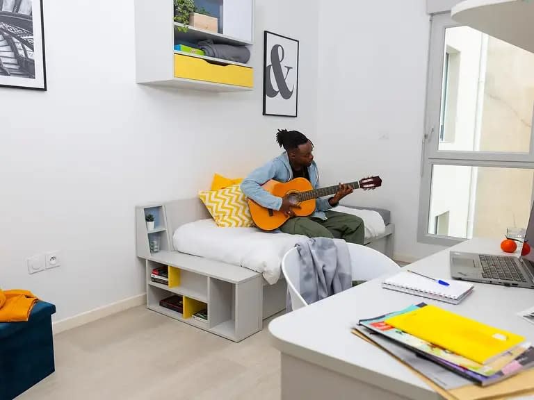 Studio in Marseille 21