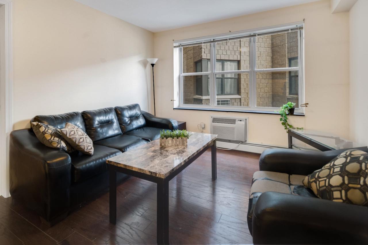 Private Room in 1 Bedroom apartment in Ithaca 89