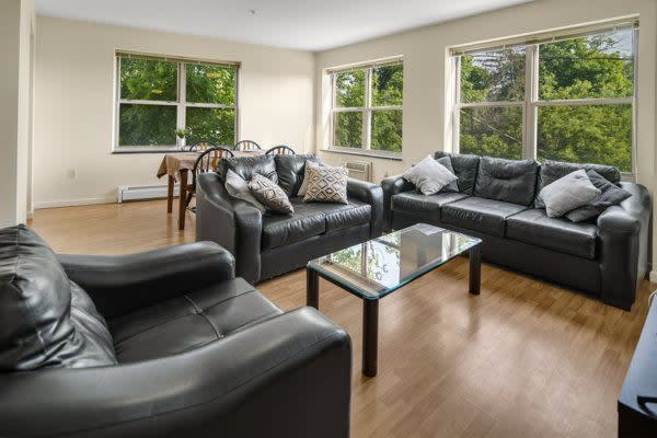 Private Room in 3 Bedroom Apartment in Ithaca 89