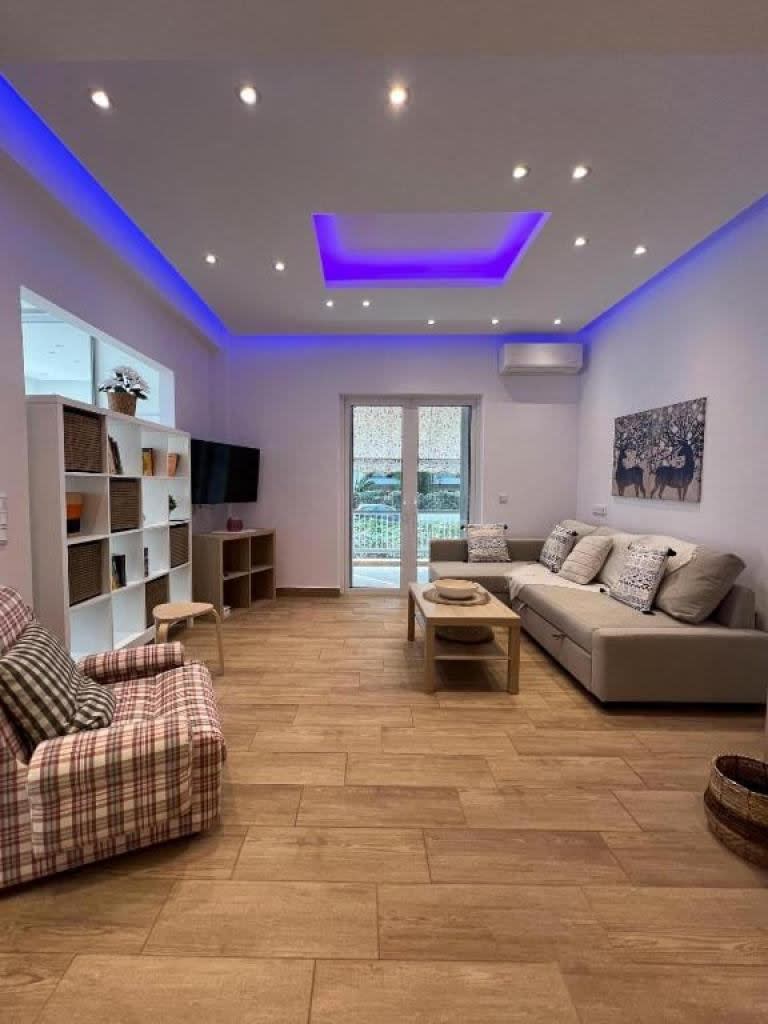 Apartment in Vari