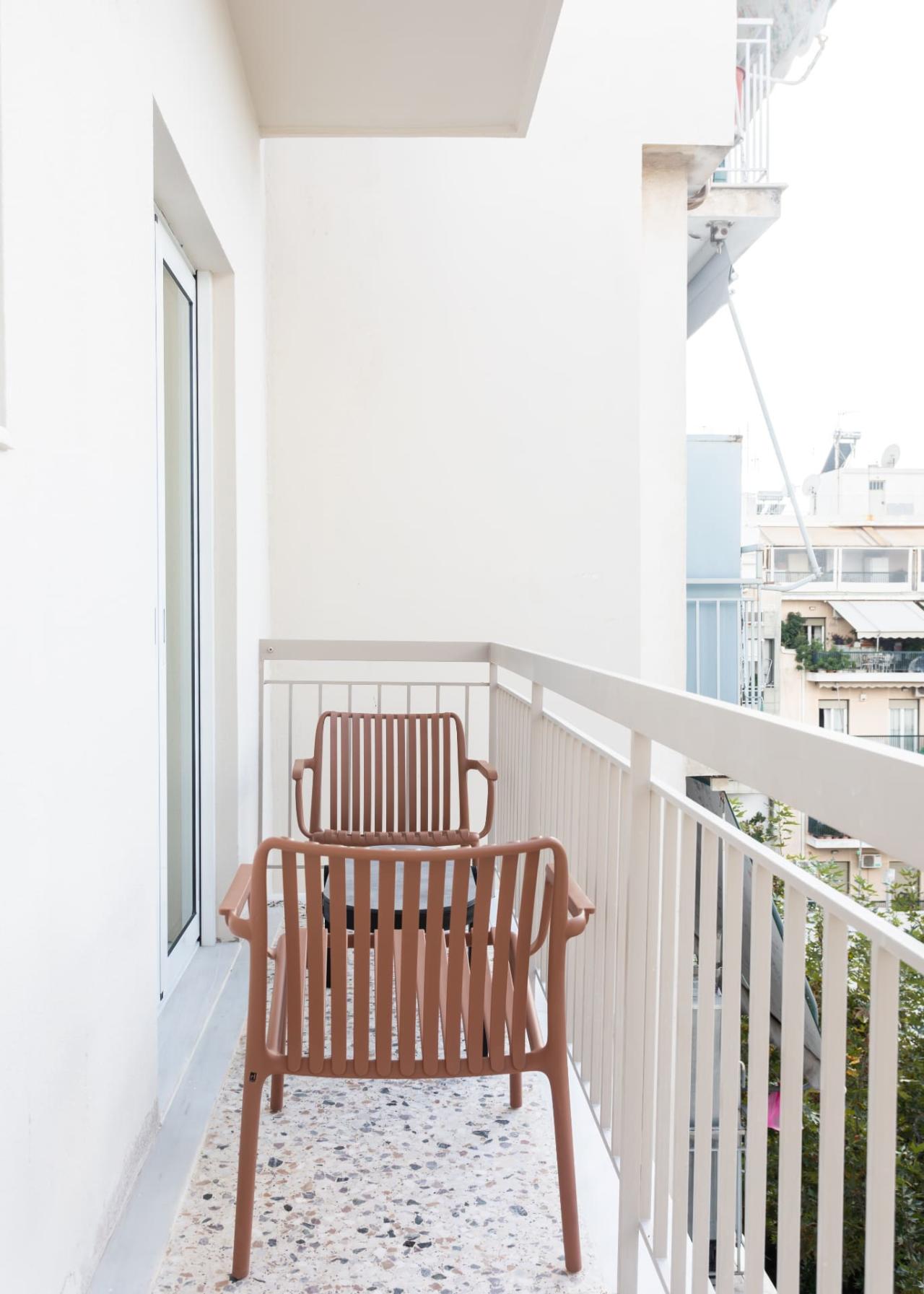 Apartment 1 in Athina 75
