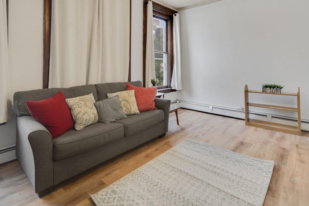 Private Room in 16 Bedroom Apartment in Ithaca 16