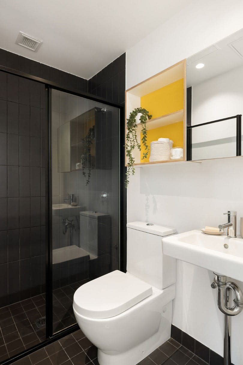 Single Bedroom – Share Bathroom in Sydney 15