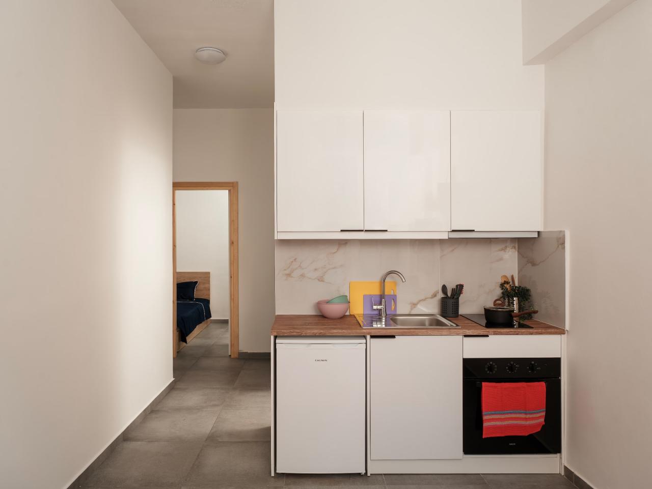 Studio 007 in Patra 6