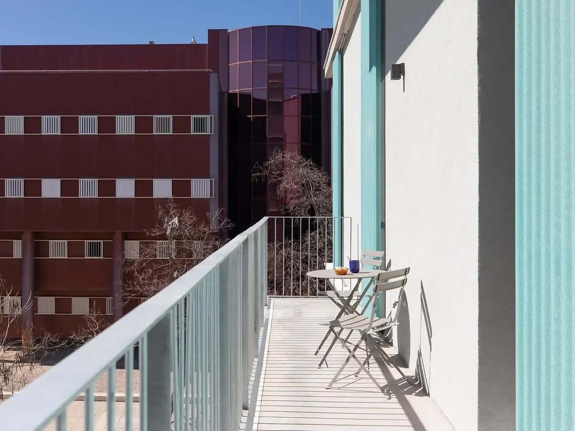 Single Plus with Kitchen in Sevilla 44