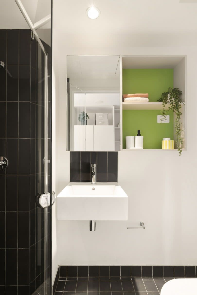 Standard Studio Apartment in Sydney 27