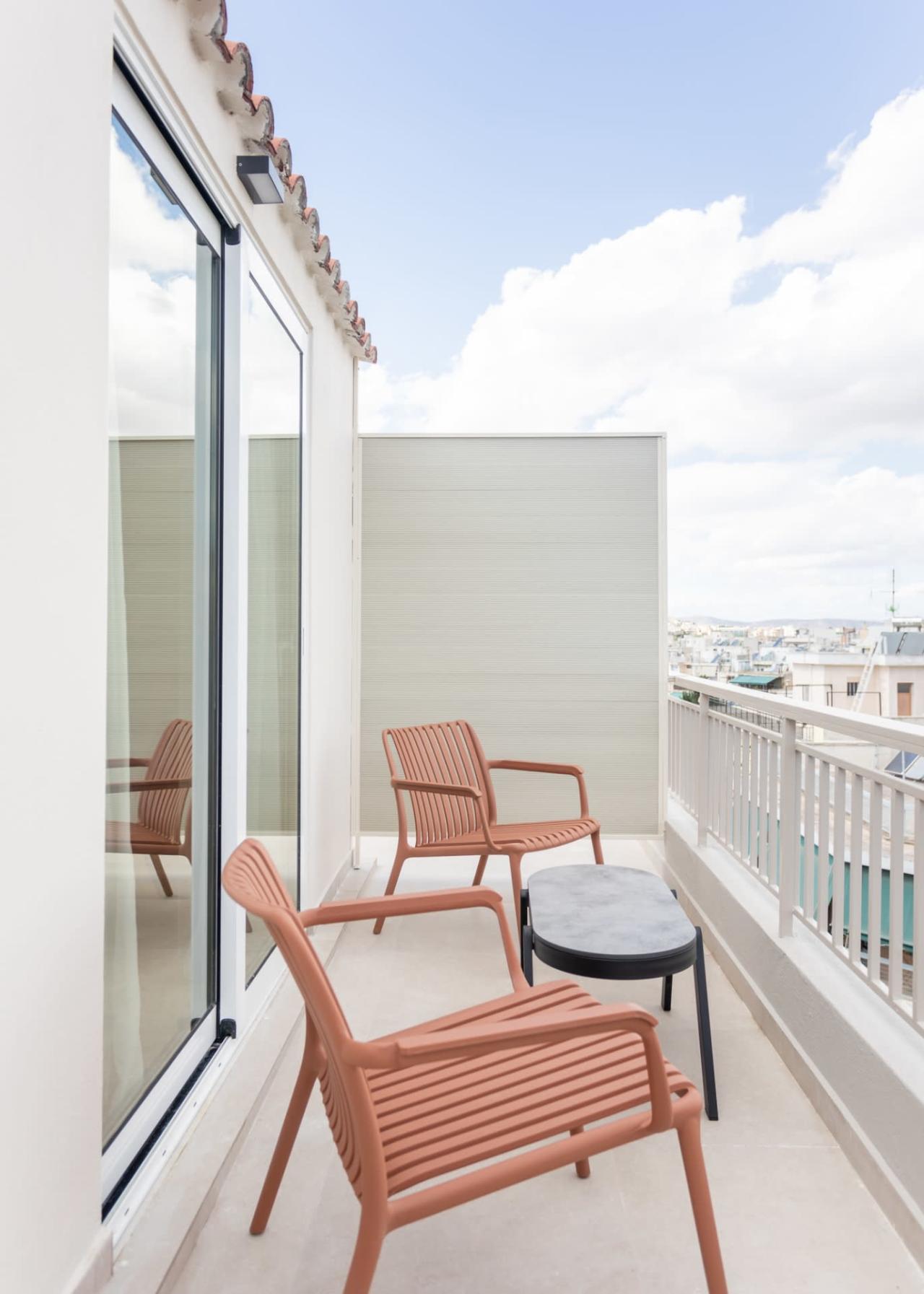 Apartment 1 in Athina 114
