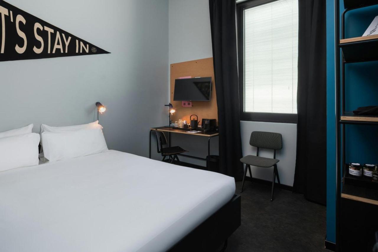 Standard Twin Bed in Bologna 28
