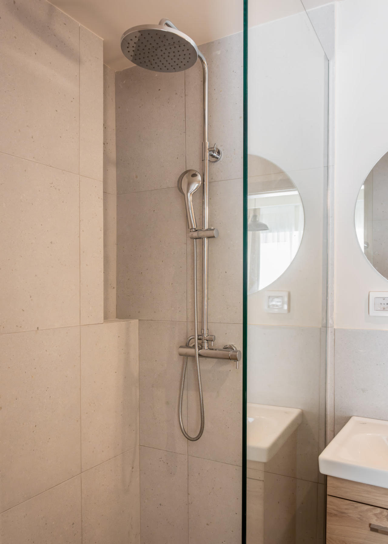 Apartment 1 in Athina 132