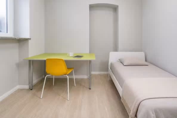Leibnizstraße Charlottenburg Studio in Berlin 105