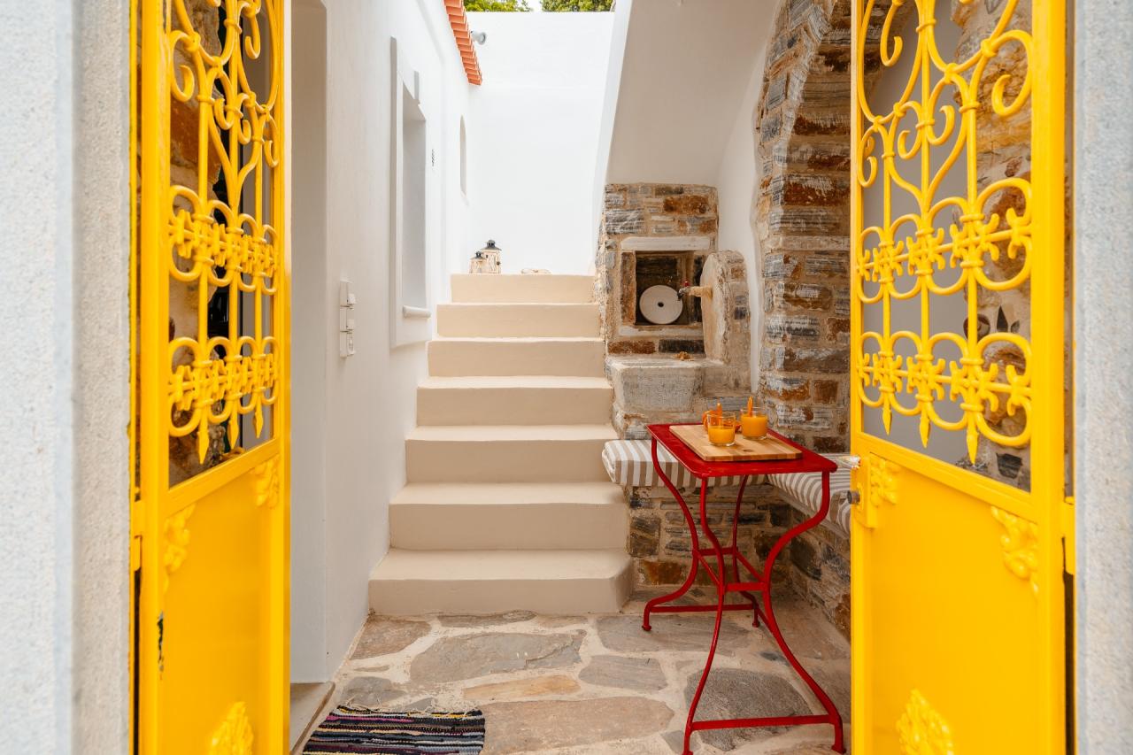 House in Chalkio 9
