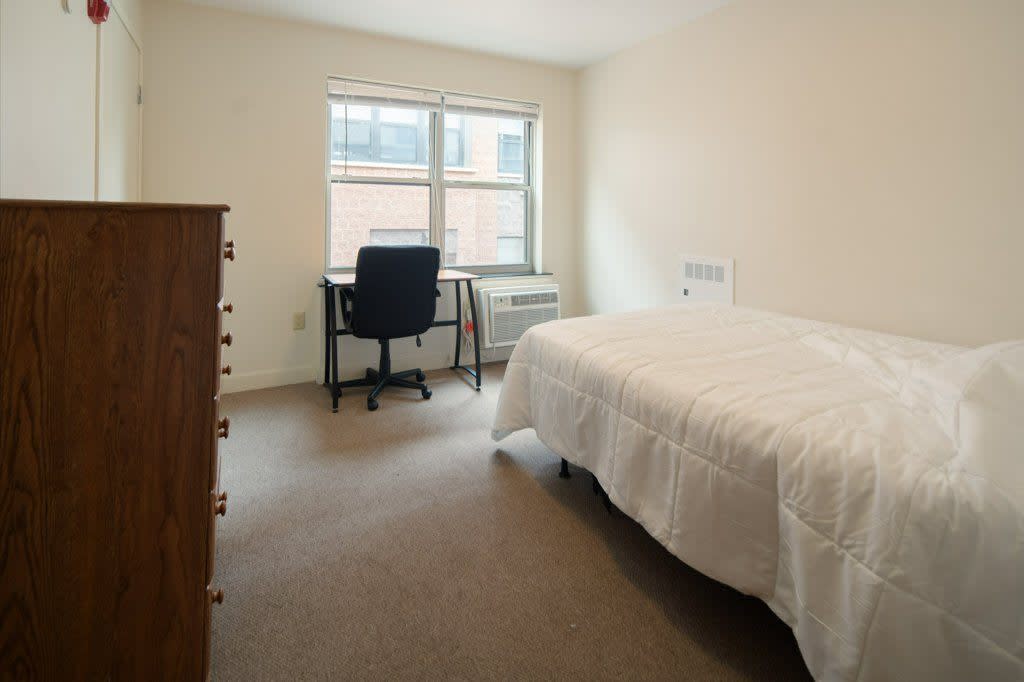 Private Room in 6 Bedroom Apartment in Ithaca 57