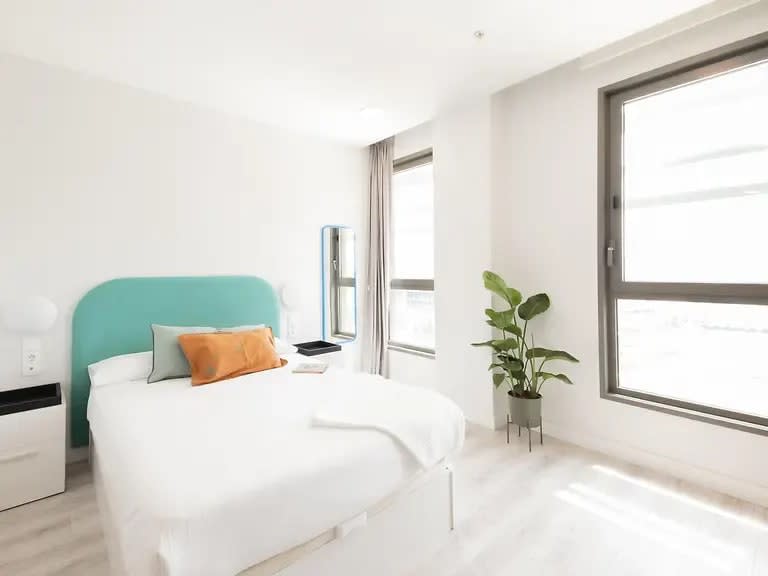Individual Basic Balcony in Barcelona 45