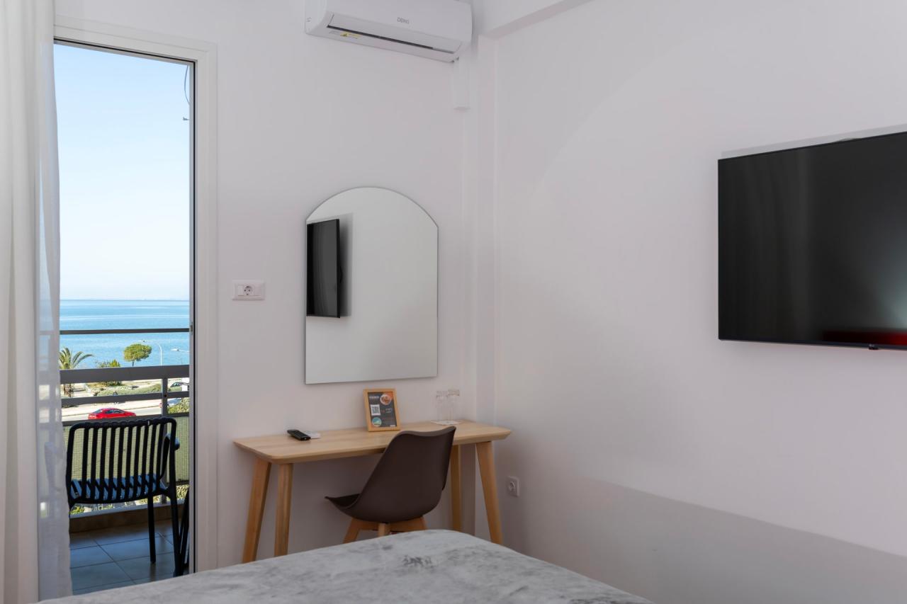 Sea View in Patra 41