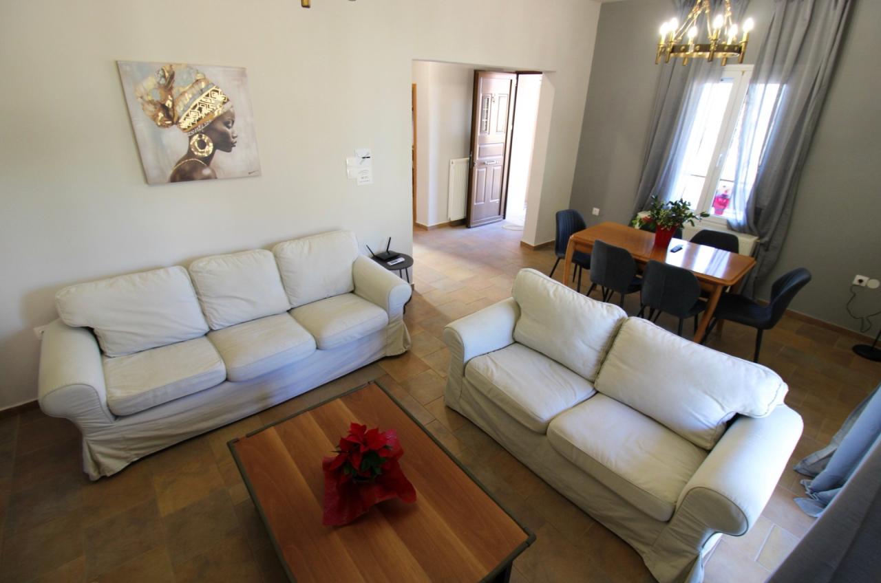 House in Polidrosos 7