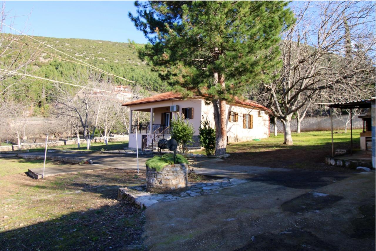 House in Polidrosos 9