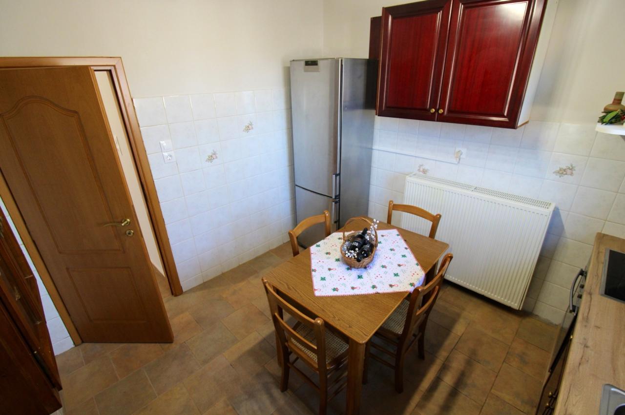 House in Polidrosos 23