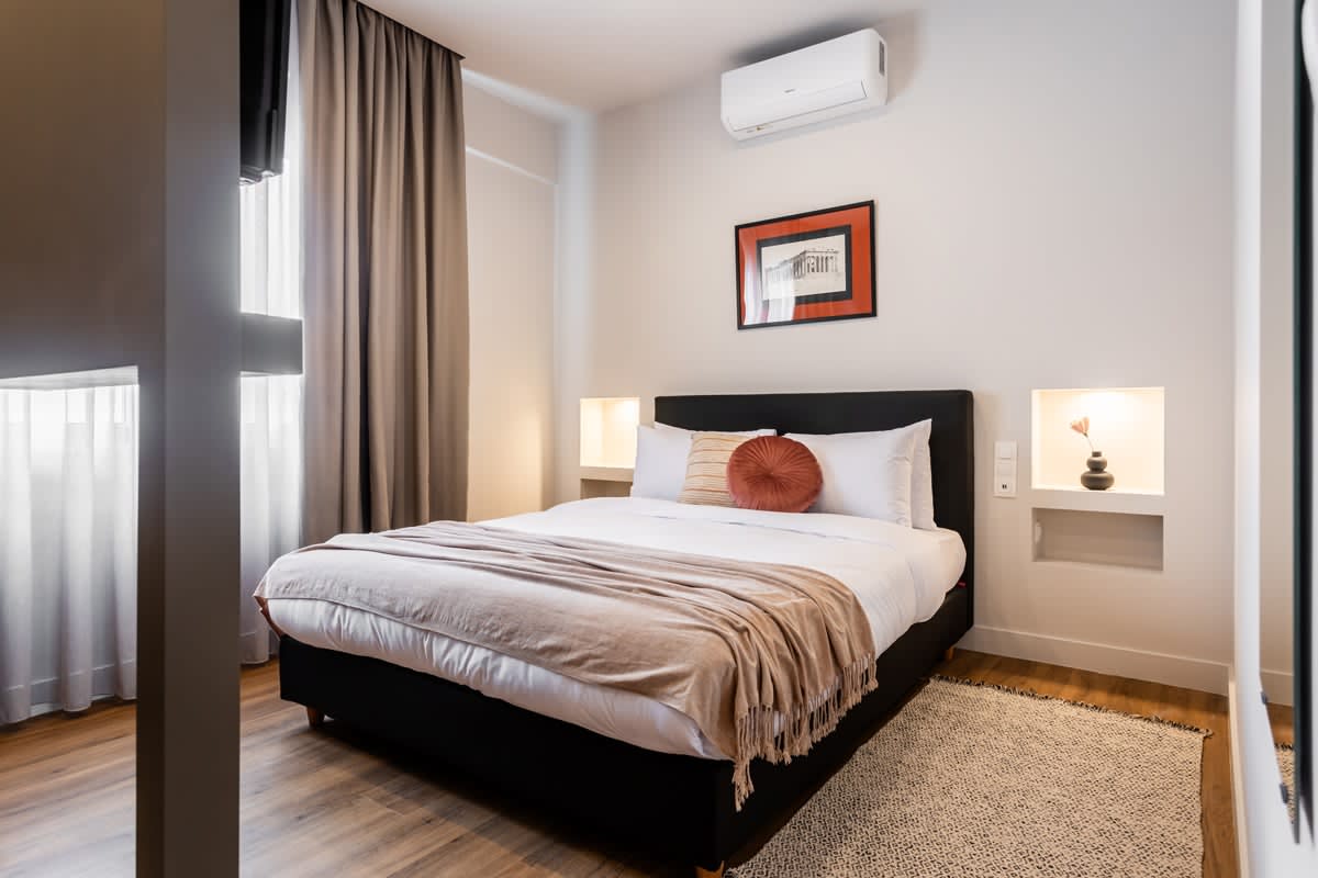 Suites in Athina 2