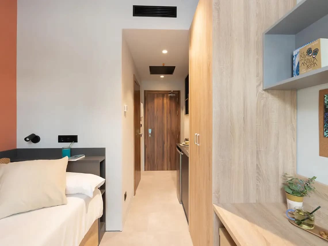 Studios in L'Hospitalet de Llobregat 24
