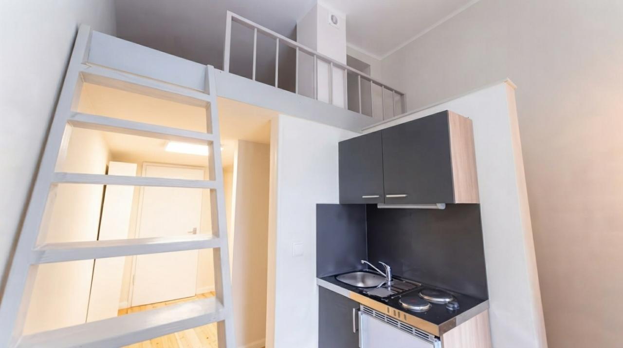 Leibnizstraße Charlottenburg Studio in Berlin 125