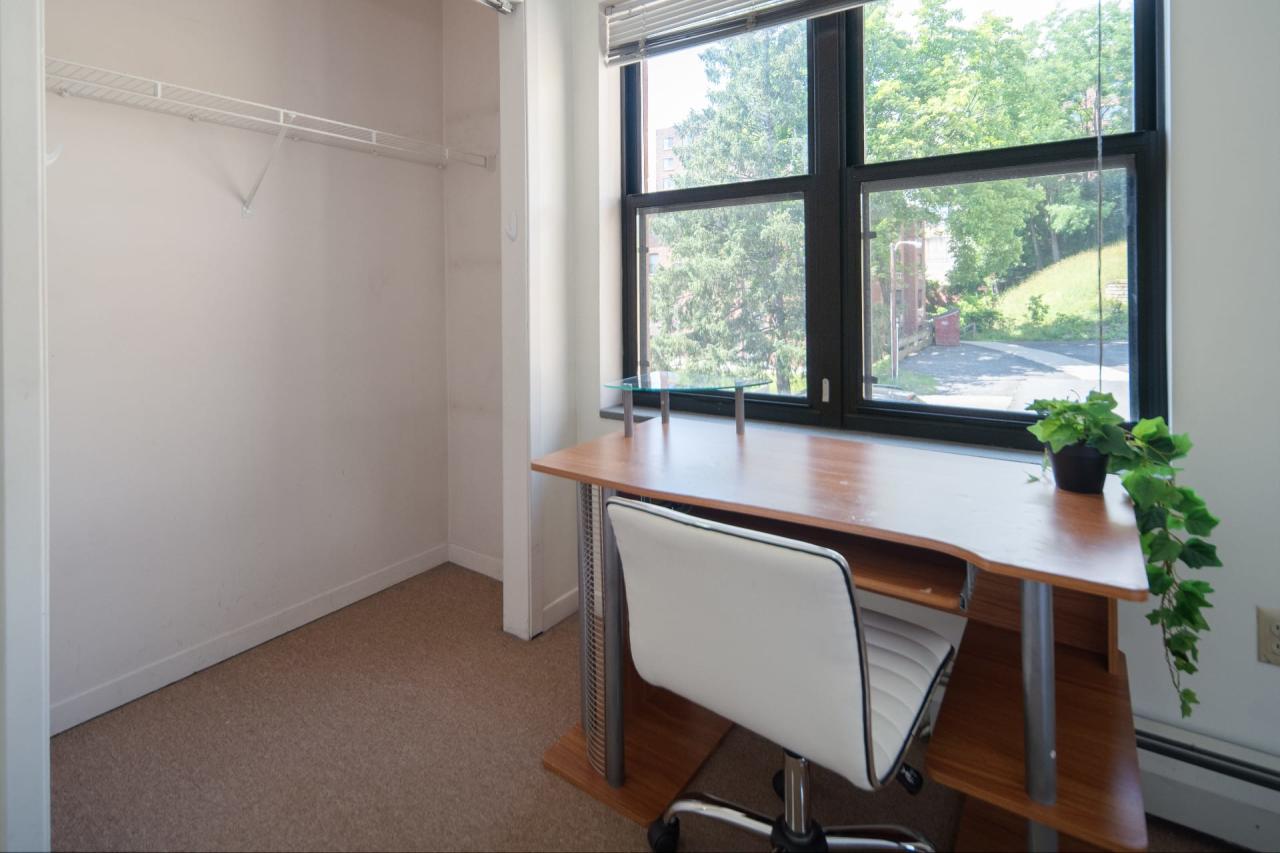 Private Room in 5 Bedroom Apartment in Ithaca 27