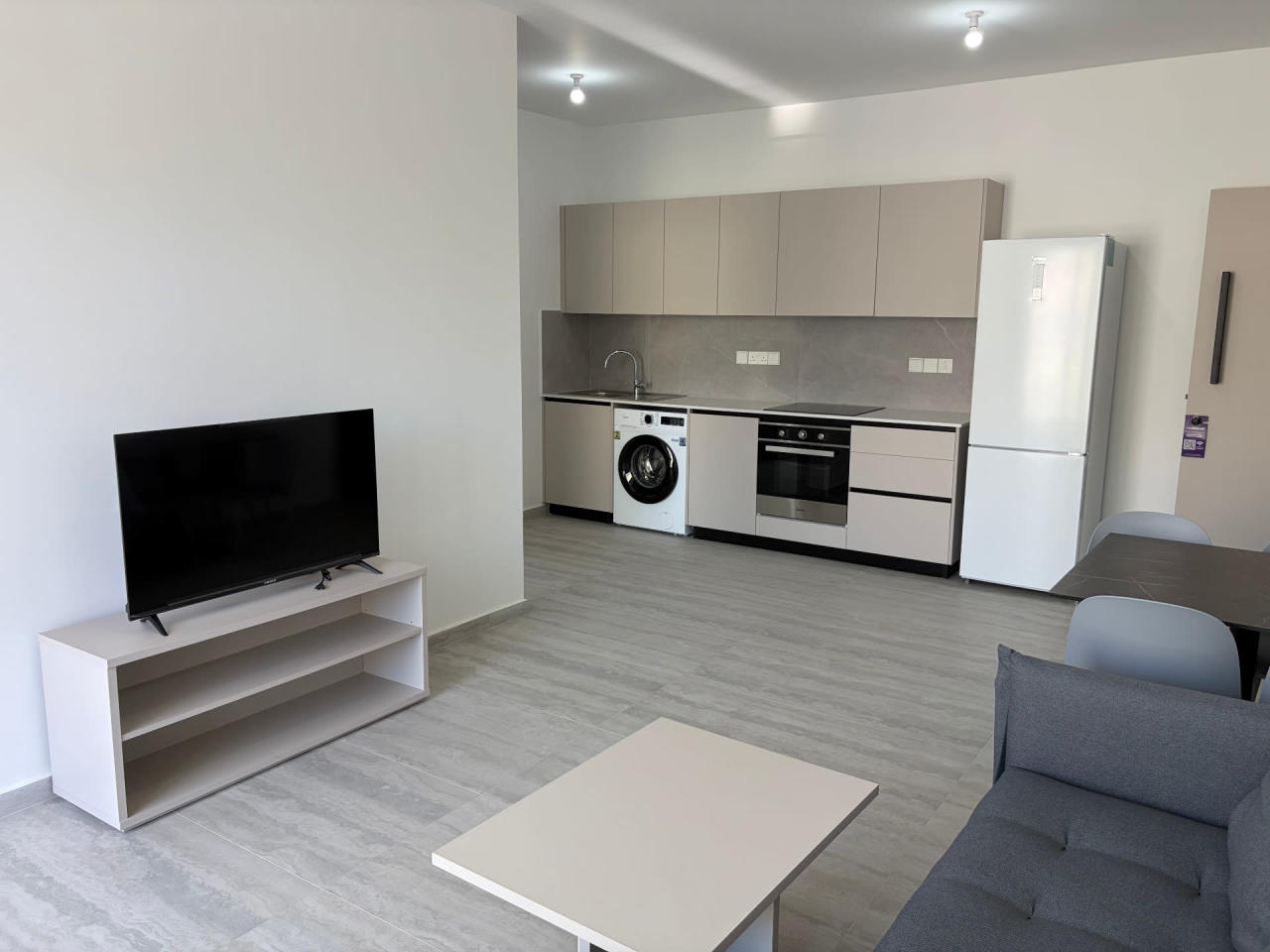 Evropis Apartments 1 in Αρεδιού 66