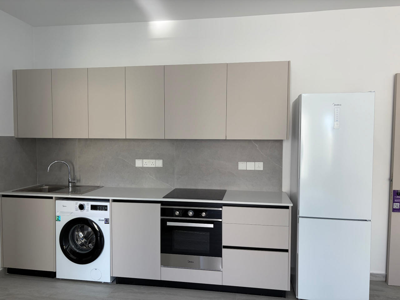 Evropis Apartments 1 in Αρεδιού 67