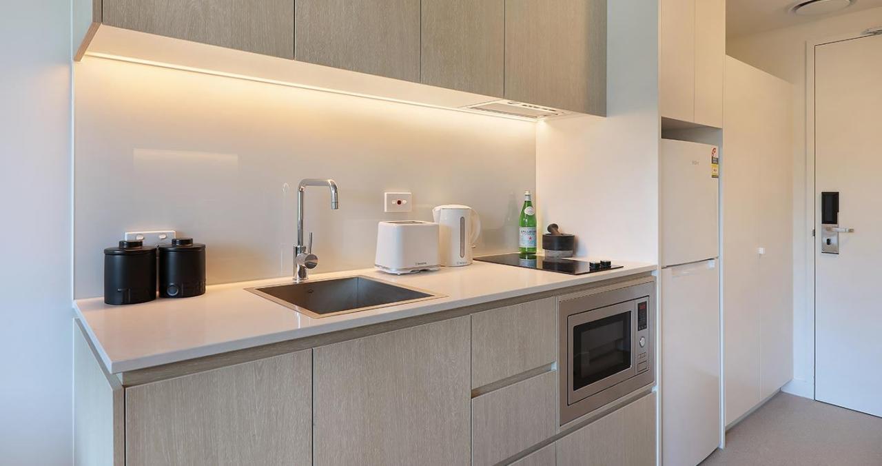 Single Studio Apartment in Melbourne 22