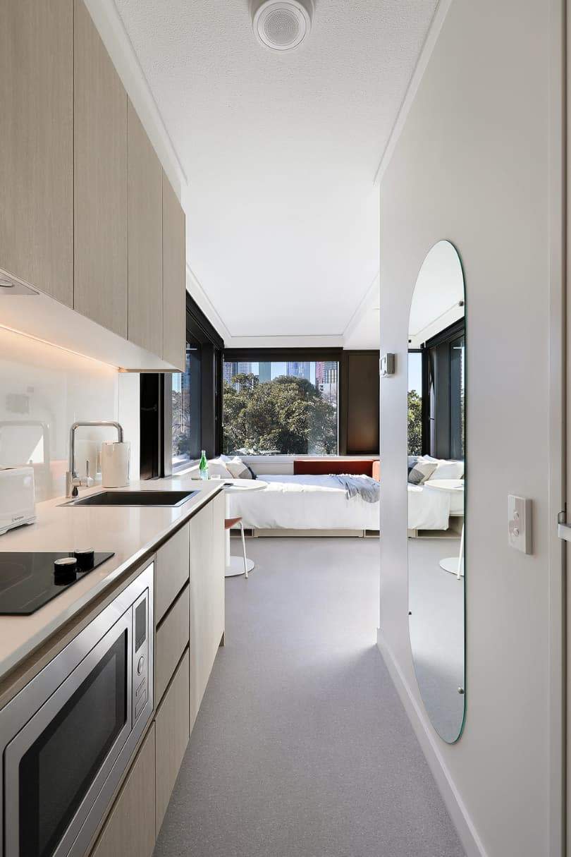 Single Studio Apartment in Melbourne 21