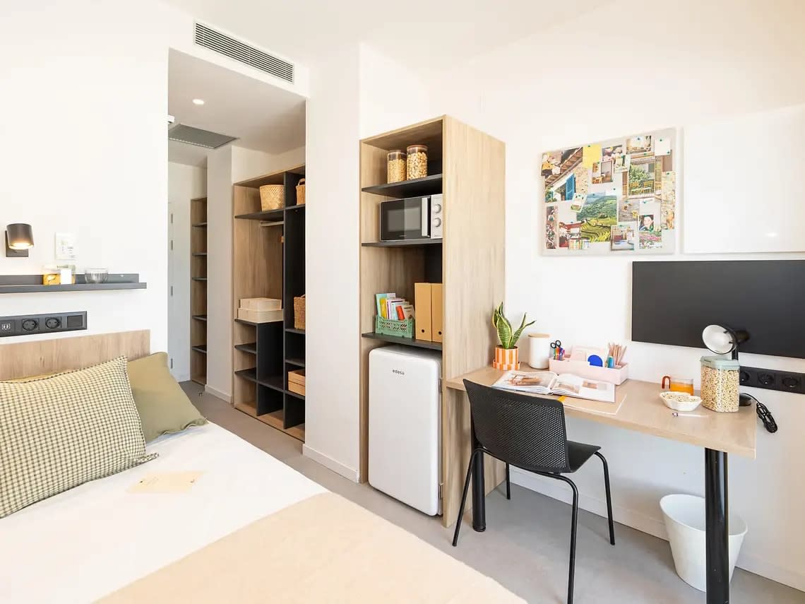 Single +With kitchen in Sevilla 26
