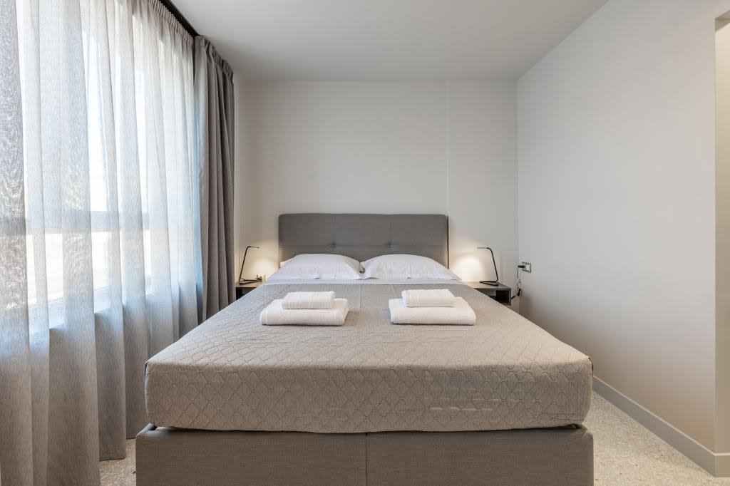 Raise Porta Nuova One-Bedroom Apartments in Iraklio 19