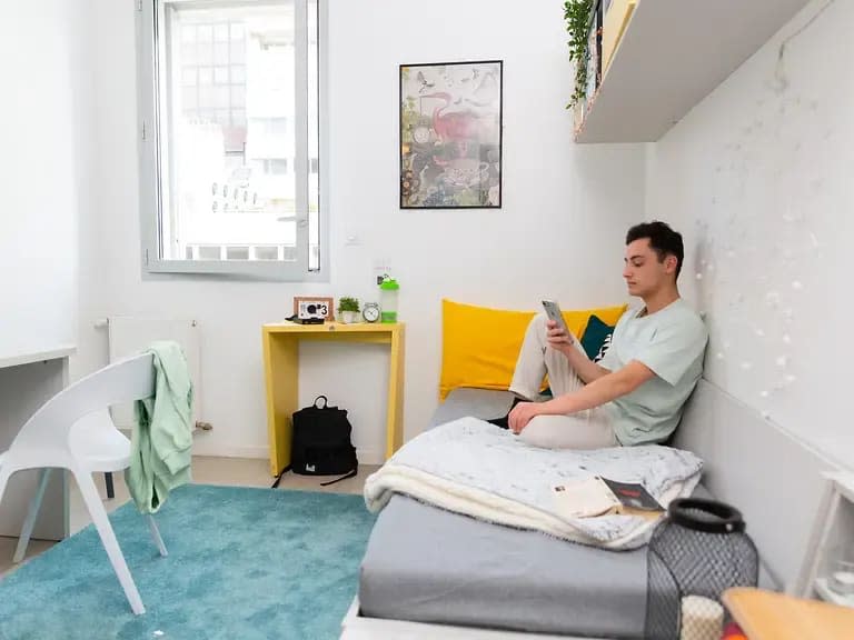 Studio in Marseille 9
