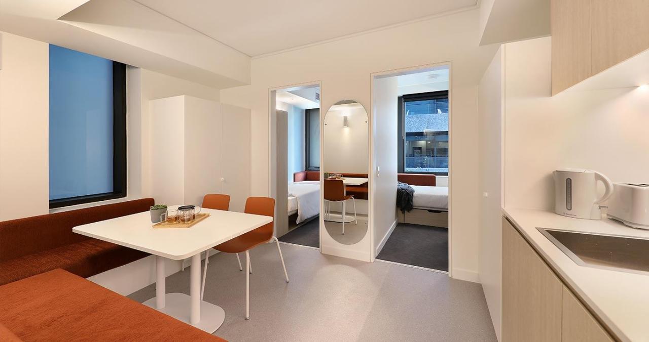 Single Studio Apartment in Melbourne 27