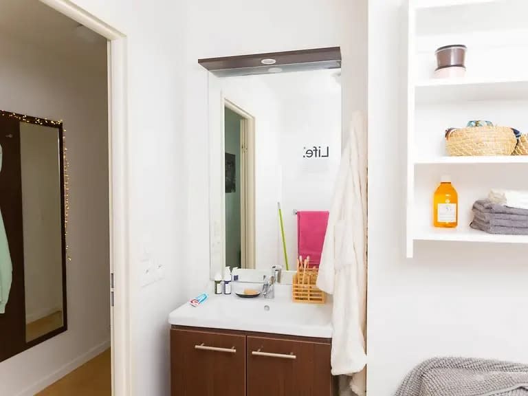 Studio in Paris 32