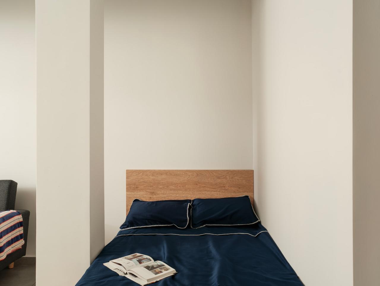 Studio 007 in Patra 9