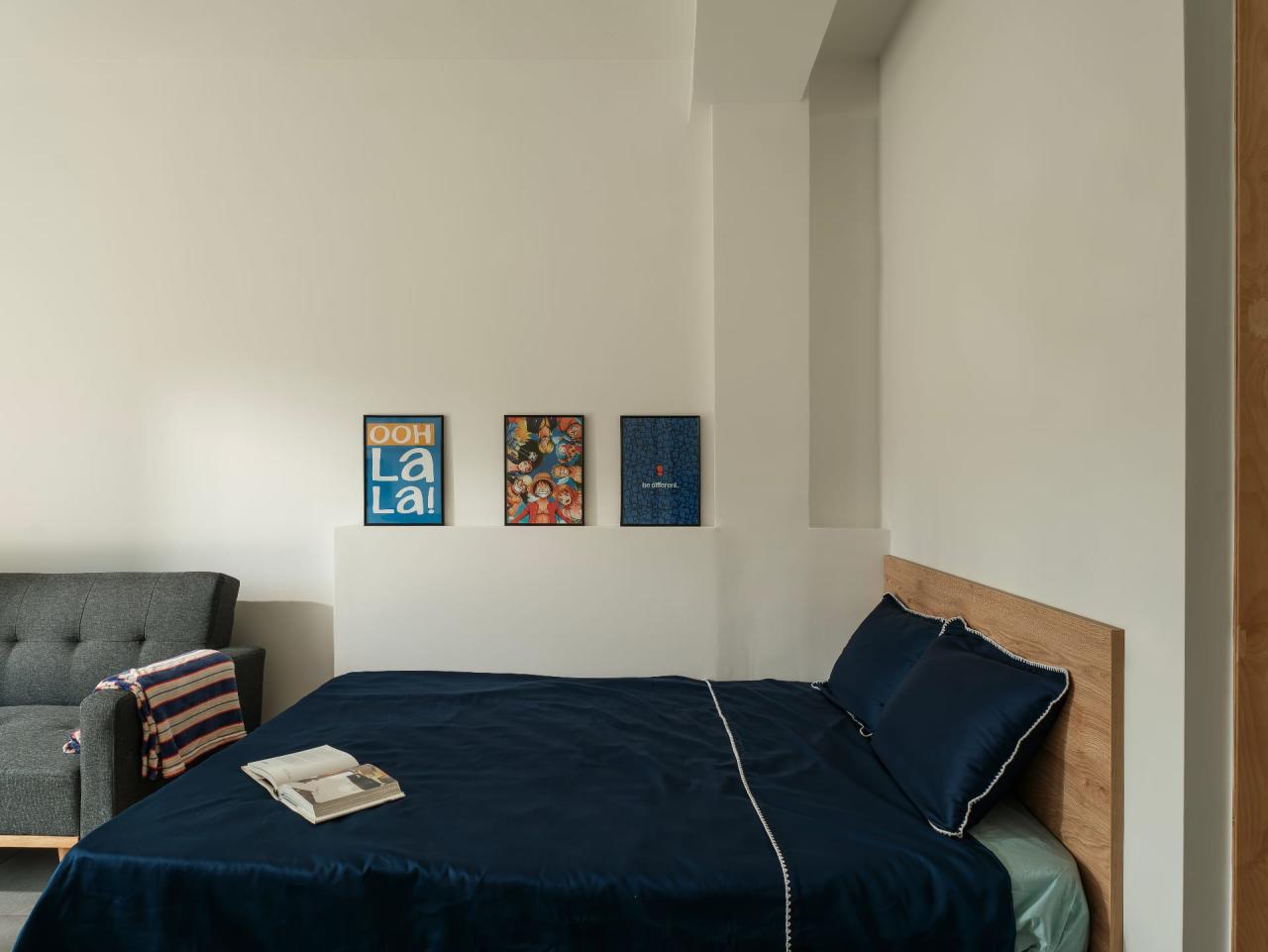Studio 007 in Patra 13
