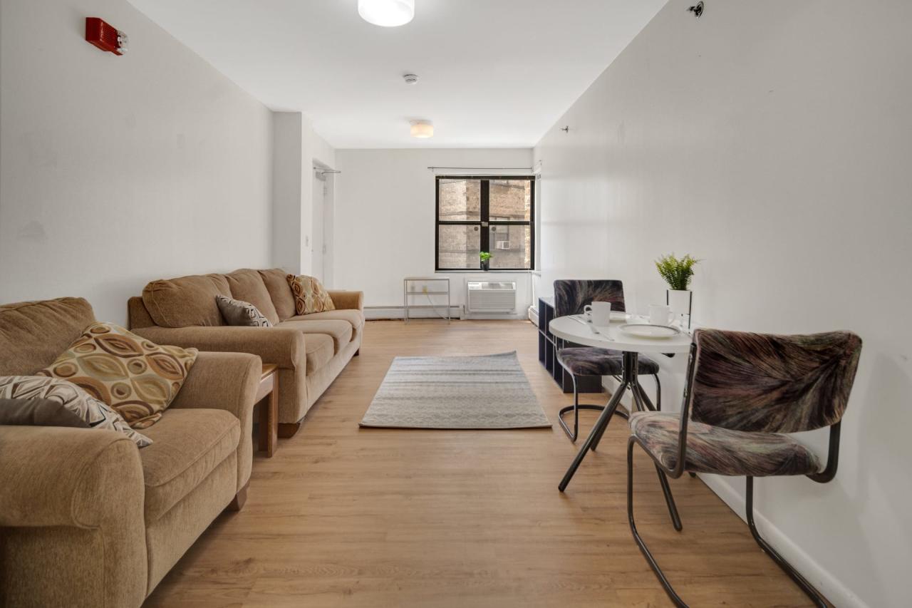 1-Bedroom Apartment in Ithaca 98