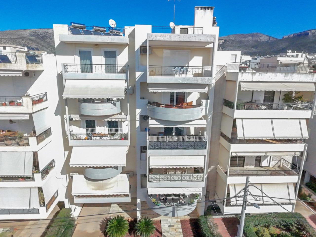 Apartment in Athina 38