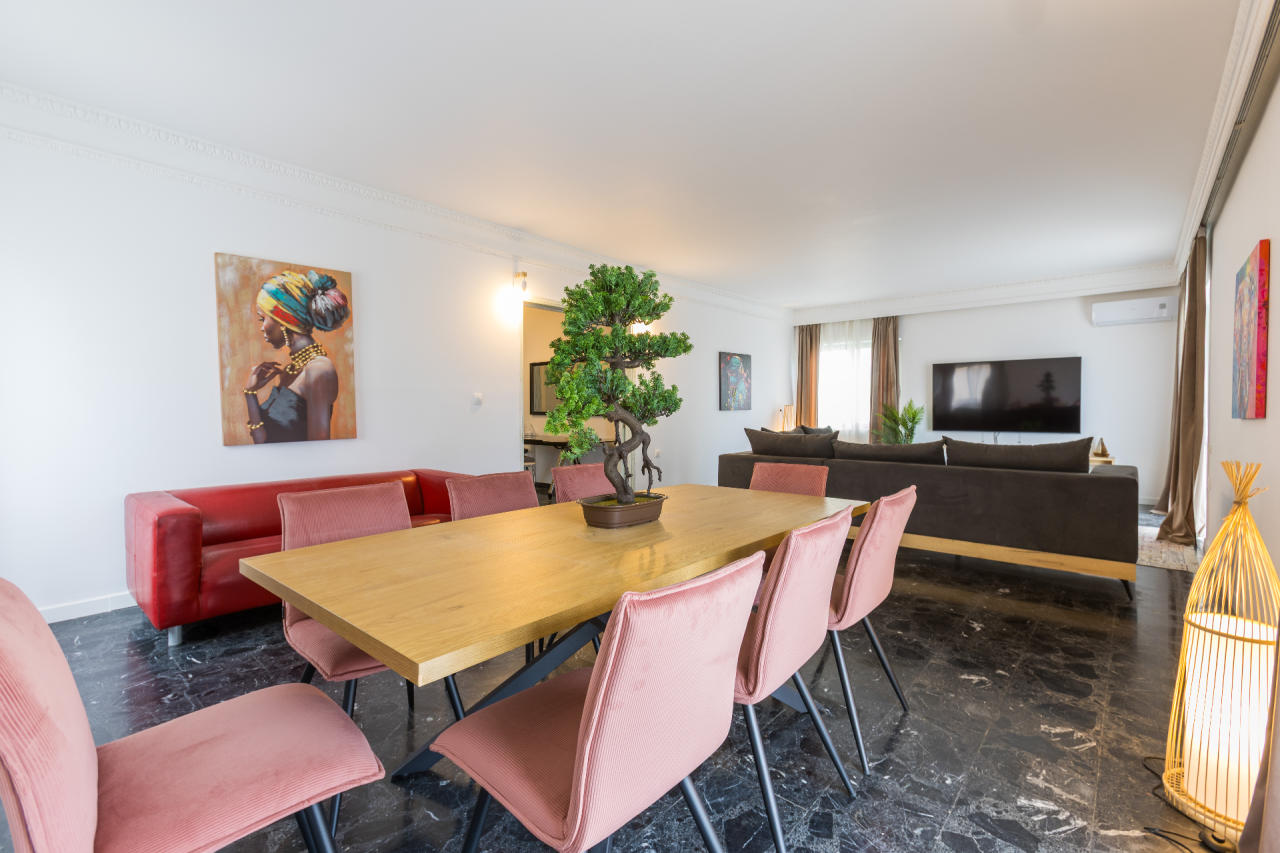 Apartment in Glifada