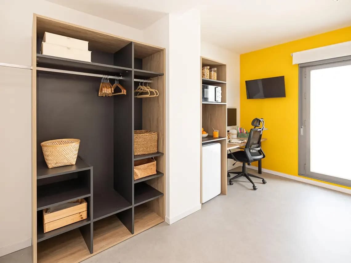 Single +With kitchen in Sevilla 32
