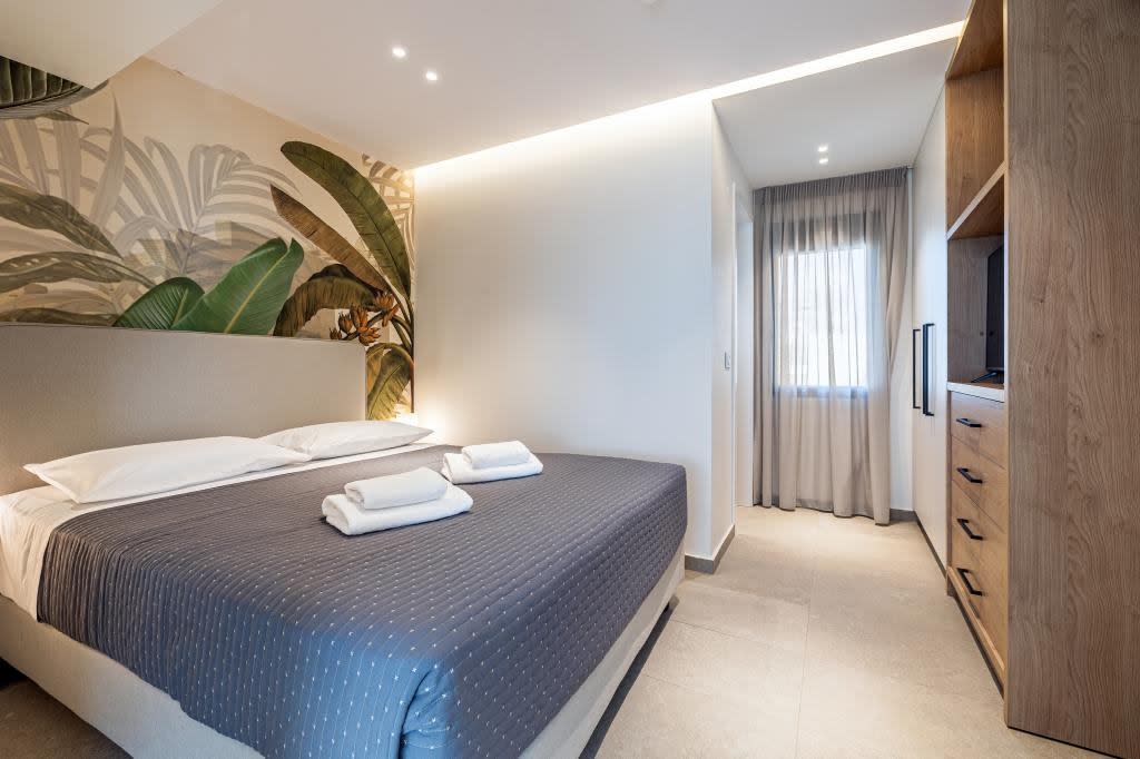 Raise Se7en One-Bedroom Apartments in Iraklio 22