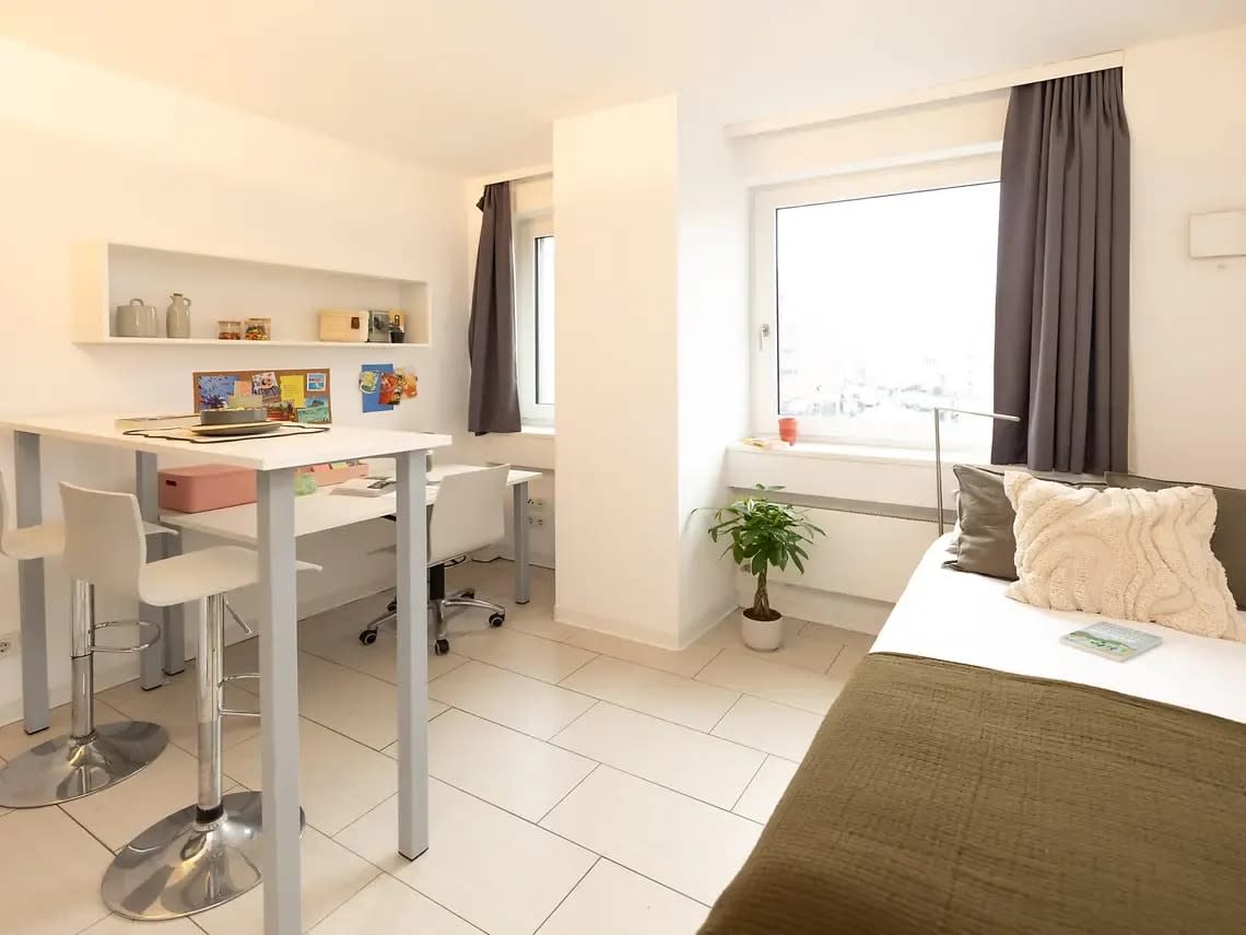 Studio S Gold in Frankfurt am Main 58