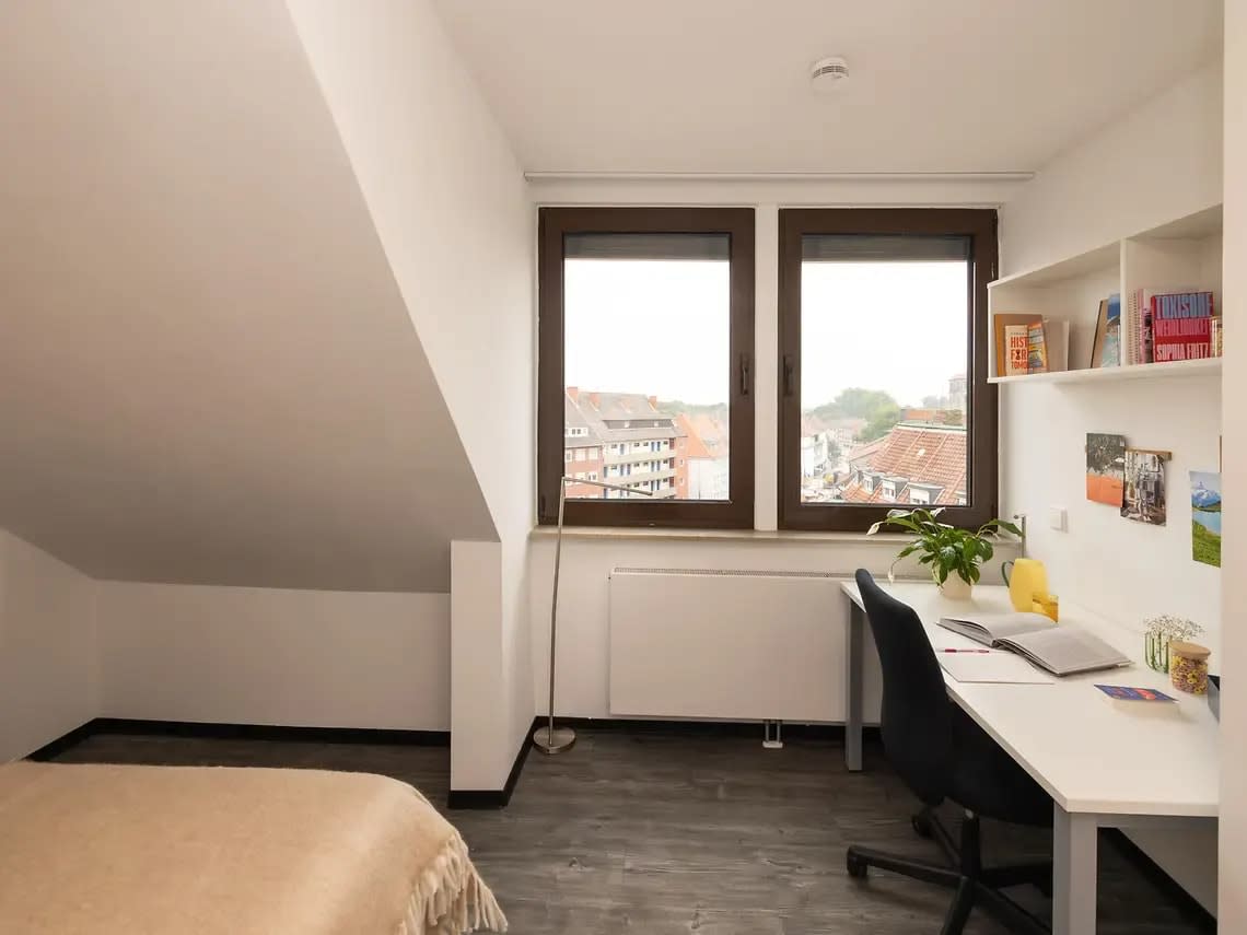 Studio L Bronze in Münster 111
