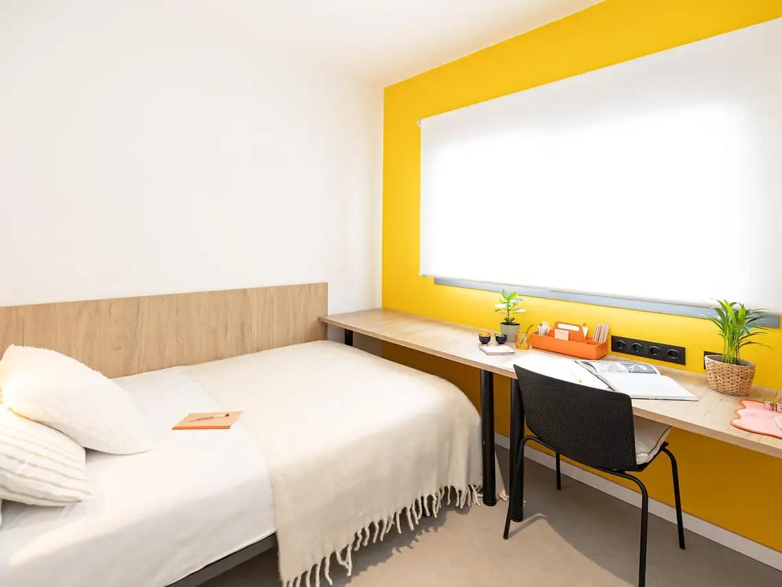 Single +With kitchen in Sevilla 37